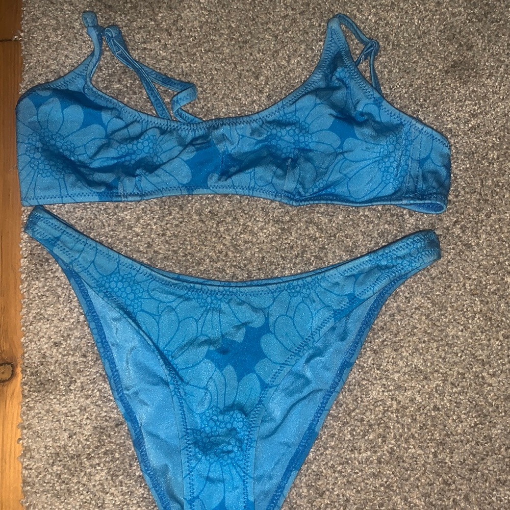 Triangl bikini